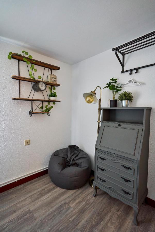 Endrinal Casa Rural Laila מראה חיצוני תמונה